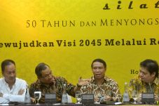 Politisi Golkar Suarakan...
