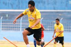 Menuju 2 Gelar