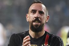 Dilecehkan Pitch Invader