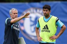 Mr. Mou Garansi Costa...