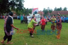 Ronggeng Gunung Diklaim...