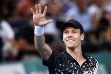 Berdych Pesan Tempat...