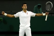 Federer Anggap Djokovic...