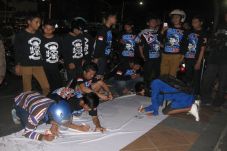Pendukung PSIS Galang...