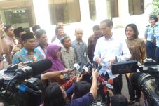 Maaf Jokowi Tak Hentikan...