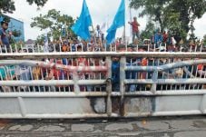Buruh Tolak UMP Usulan...