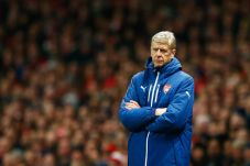 Wenger Akui Pertahanan...