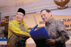 Pangsa Pasar Syariah...