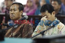 Bupati Bogor Dituntut...