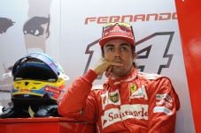 McLaren Minta Alonso...