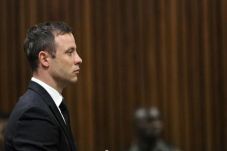 Pistorius Melawan Jaksa...