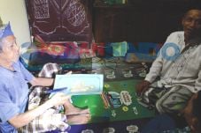 Jual Dextro, Kakek-Nenek...