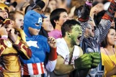 Banjir Superhero Hingga...