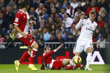 Kroos Pemain ke-12 Pencetak...