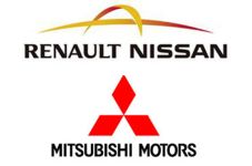 Mitsubishi Gandeng Renault...