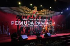 Yapto Kembali Pimpin...