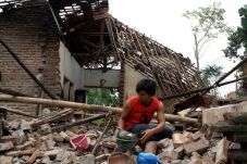 Belasan Rumah di Bekasi...