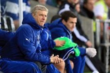 Dikalahkan Swansea,...