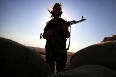 Wanita Muda Kanada-Israel...