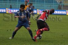 Proyek Besar di Sisi...