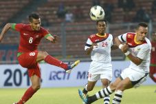 Dicakar Garuda, Timor...