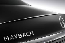 Gambar Mercedes-Maybach...
