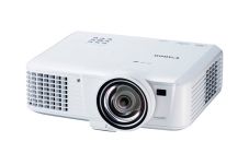 Canon Luncurkan Proyektor...