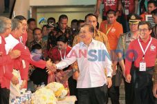 OJK Incar Kelas Menengah...