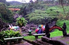 Melepas Penat di Lokawisata...