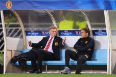 Neville Tolak Jadi Asisten...