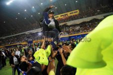 Persib Cari Bomber Haus...
