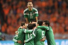 Vela Tuntaskan Dendam...
