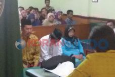 Bunuh Siswi MTs Divonis...