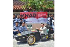 Mobil Listrik KHAD UMY...