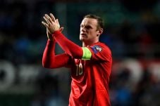 Rooney Inspirator Pemain...