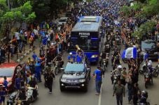 Perbedaan Persib Juara...