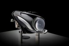 Mercy Kembangkan LED...