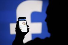Facebook Kurangi Promosi...
