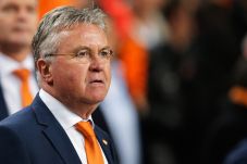 Hiddink Masih Ragukan...