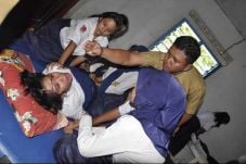 Kesurupan Massal Landa...