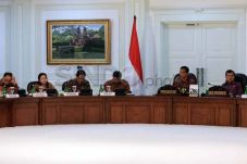 Jokowi Diminta Tegas...