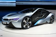 BMW Siapkan i5 Bertenaga...