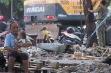PKL Kartini Digulung...