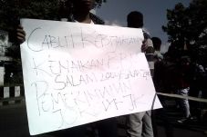 Sindir Jokowi-JK, Mahasiswa...