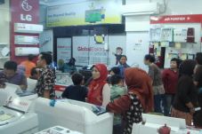 Penjualan Elektronik...