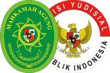 Eksaminasi Pintu Masuk...