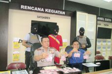 2.528 Ekstasi asal Sungai...