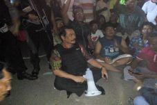 Terjebak Baku Tembak...