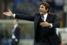 Conte Diingatkan Bukan...