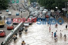 Banjir Mulai Merendam...